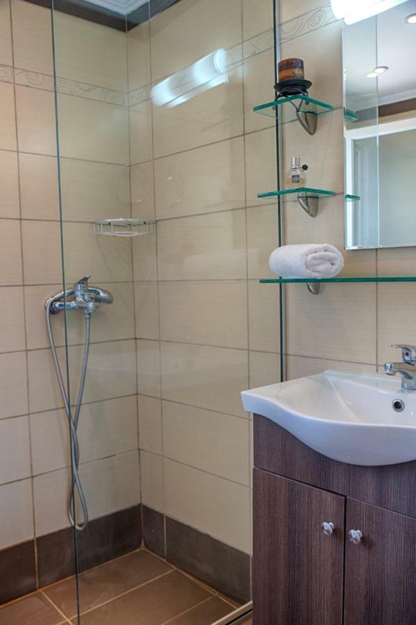 Modern Eco Friendly Villa Close To Town 佩雷卡斯 外观 照片