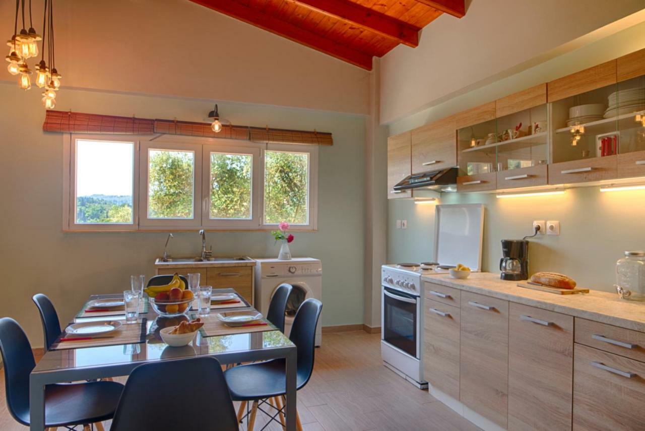 Modern Eco Friendly Villa Close To Town 佩雷卡斯 外观 照片